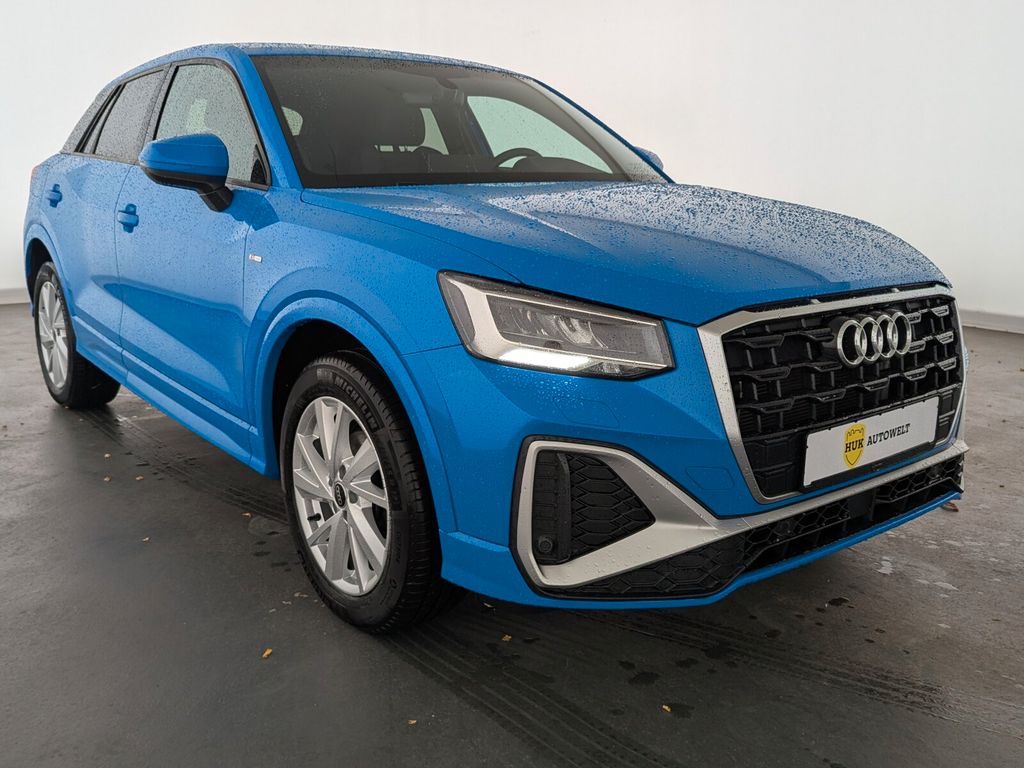 Audi Q2 2023 г. Синий, пробег 33400 км