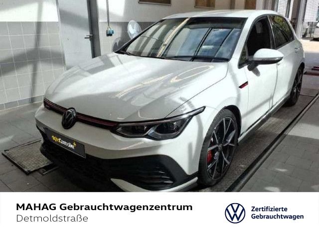 Volkswagen Golf 2024 г. Белый, пробег 30627 км