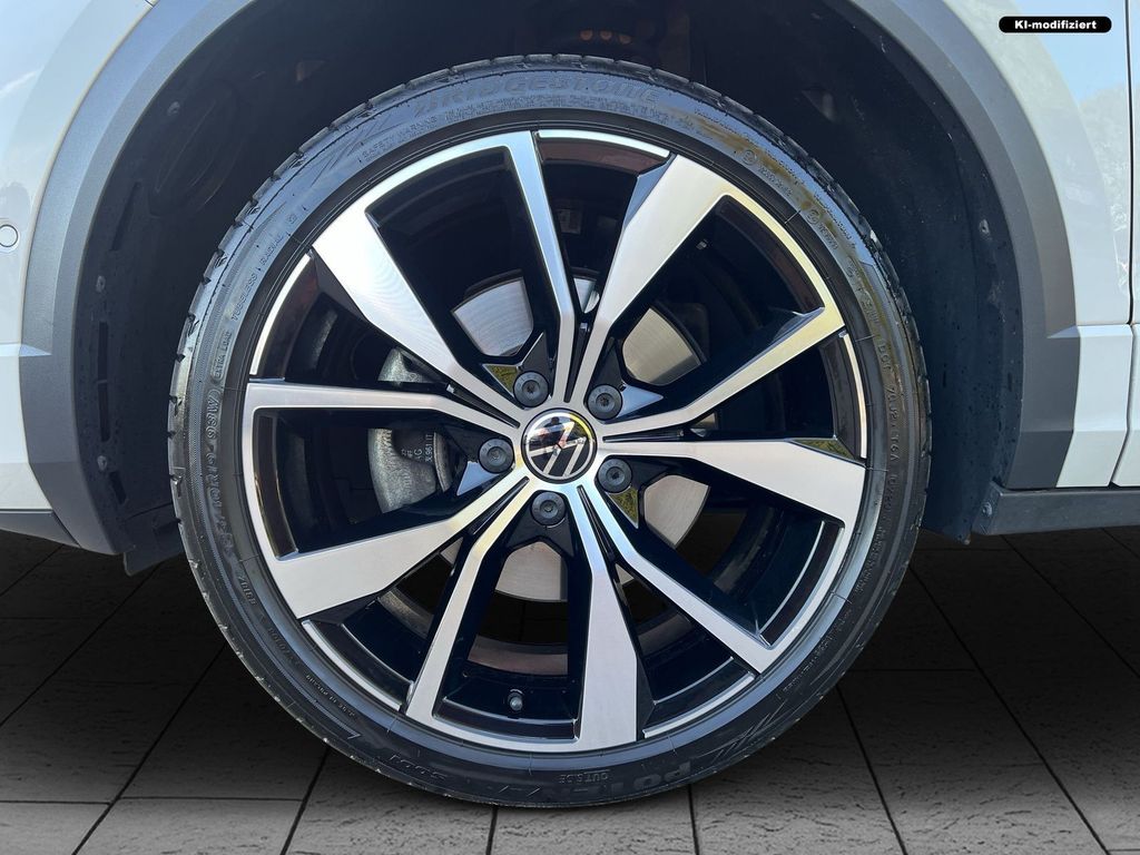 Volkswagen T-Roc 2023 г. Серый, пробег 31160 км