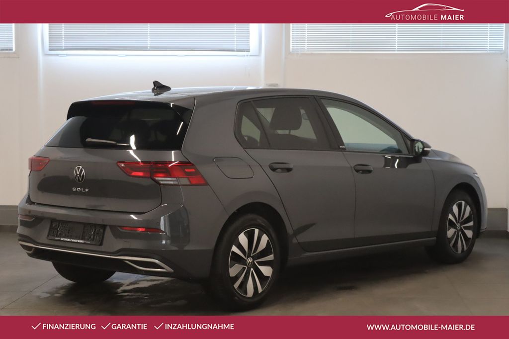 Volkswagen Golf 2023 г. Серый, пробег 58600 км