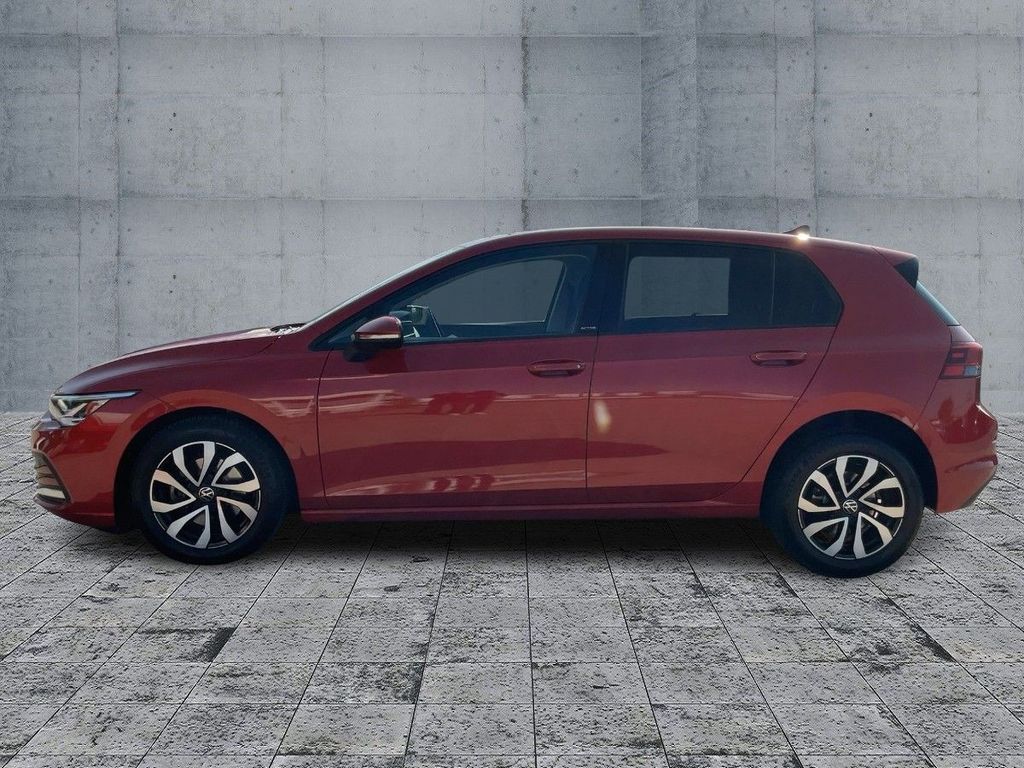 Volkswagen Golf 2021 г. Красный, пробег 55541 км