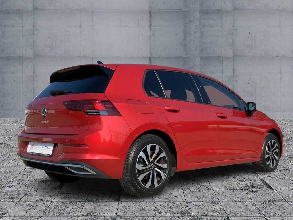 Volkswagen Golf 2021 г. Красный, пробег 55541 км