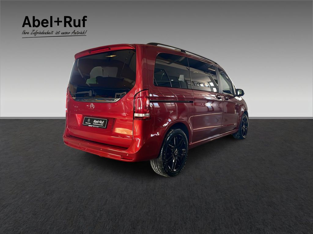 Mercedes-Benz V 300 2022 г. Красный, пробег 39995 км