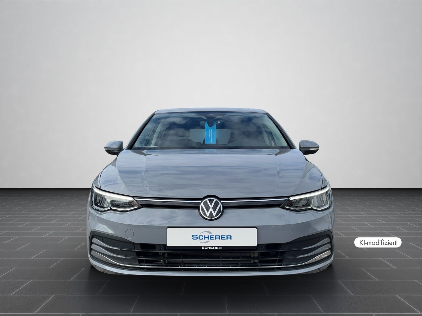 Volkswagen Golf 2023 г. Серый, пробег 37500 км