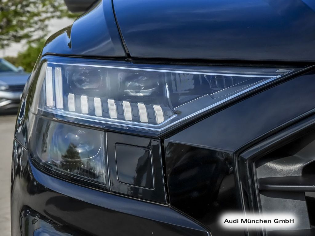 Audi SQ8 2023 г. Чёрный, пробег 34674 км