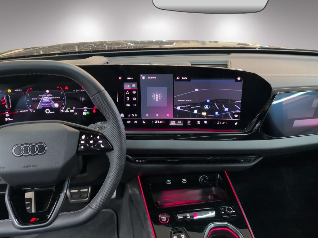 Audi A6 2026 г. Чёрный, пробег 16140 км