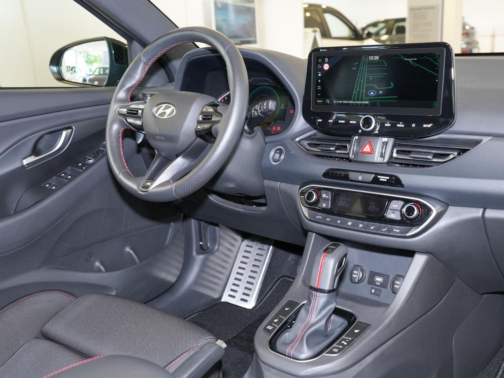 Hyundai i30 2024 г. Серый, пробег 28453 км