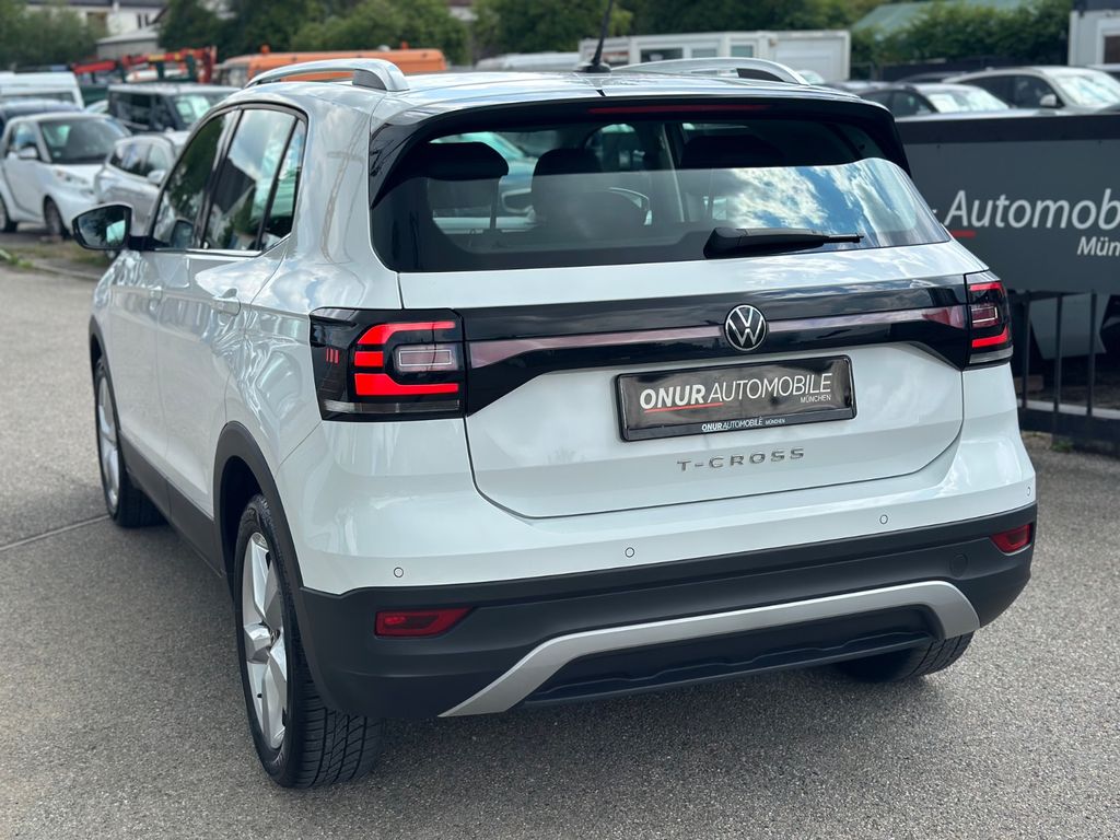 Volkswagen T-Cross 2022 г. Белый, пробег 53700 км