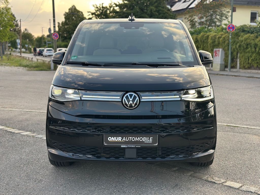 Volkswagen T7 MULTIVAN 2024 г. Чёрный, пробег 54300 км