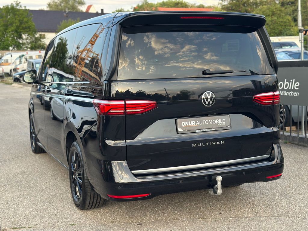 Volkswagen T7 MULTIVAN 2024 г. Чёрный, пробег 54300 км