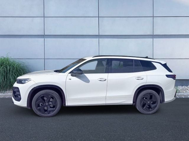 Volkswagen Tayron 2025 г. Белый, пробег 15950 км