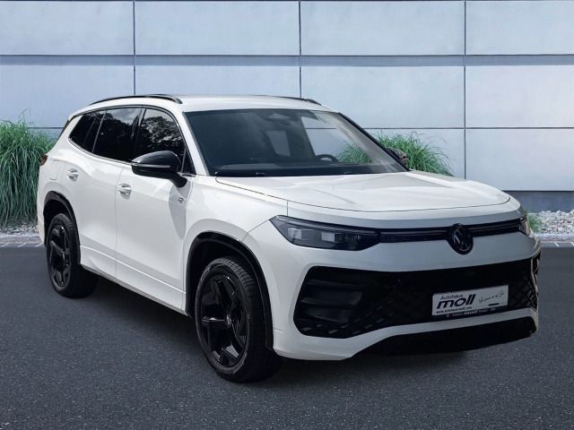 Volkswagen Tayron 2025 г. Белый, пробег 15950 км