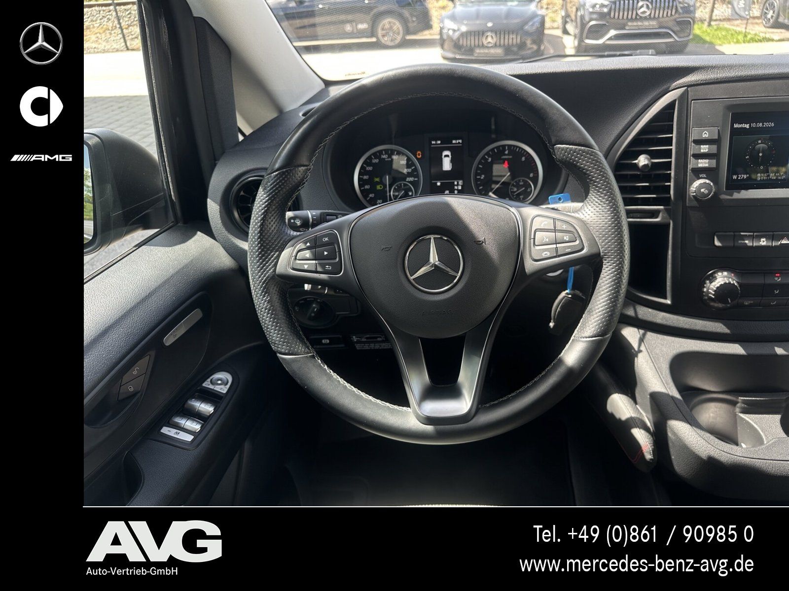 Mercedes-Benz State Glow 2022 г. Чёрный, пробег 52100 км