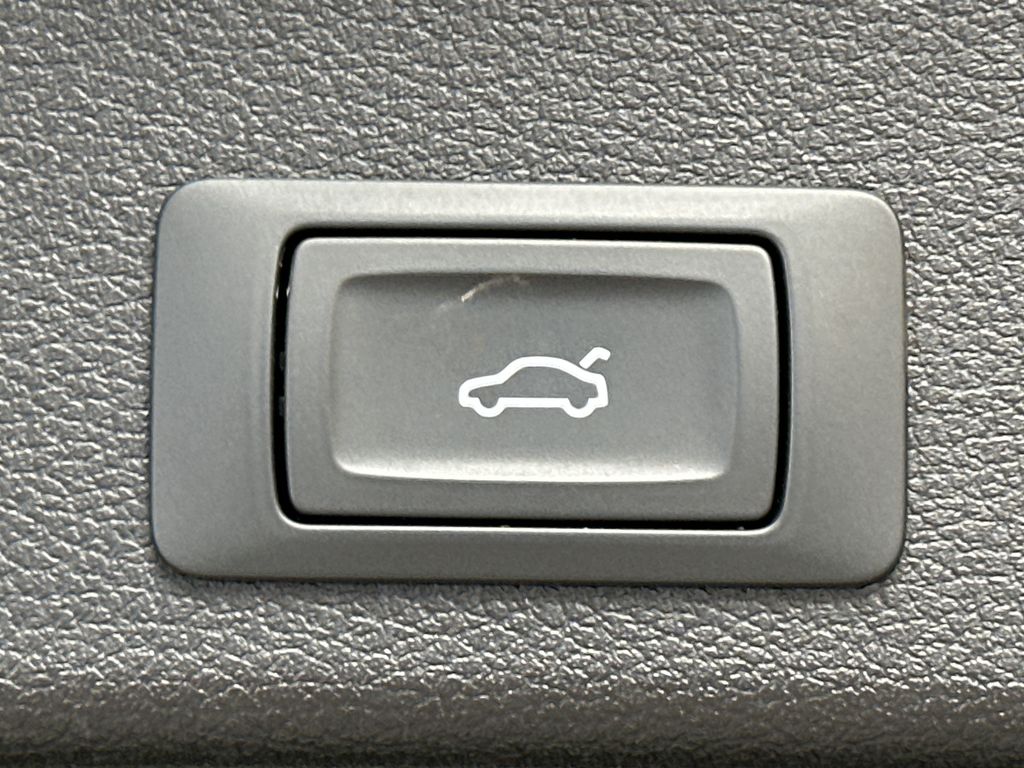 Audi S4 2022 г. Чёрный, пробег 52750 км