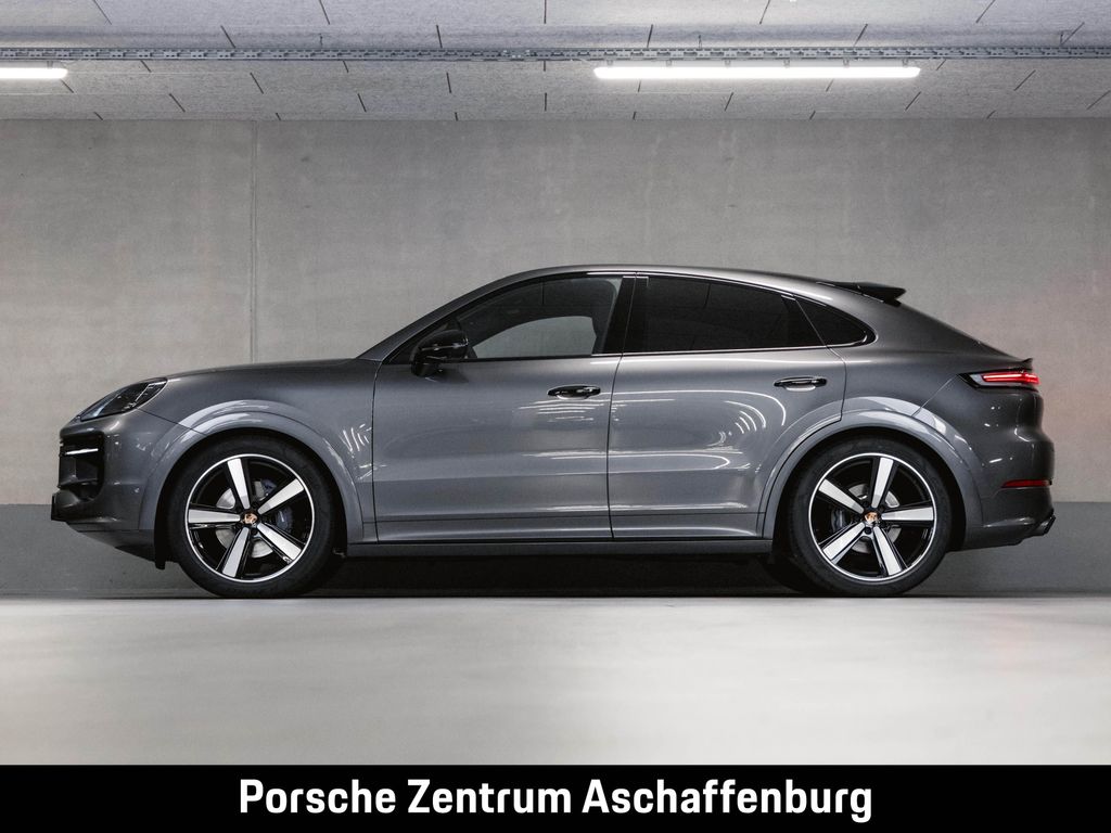 Porsche Cayenne 2023 г. Серый, пробег 58000 км