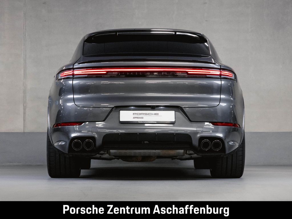 Porsche Cayenne 2023 г. Серый, пробег 58000 км