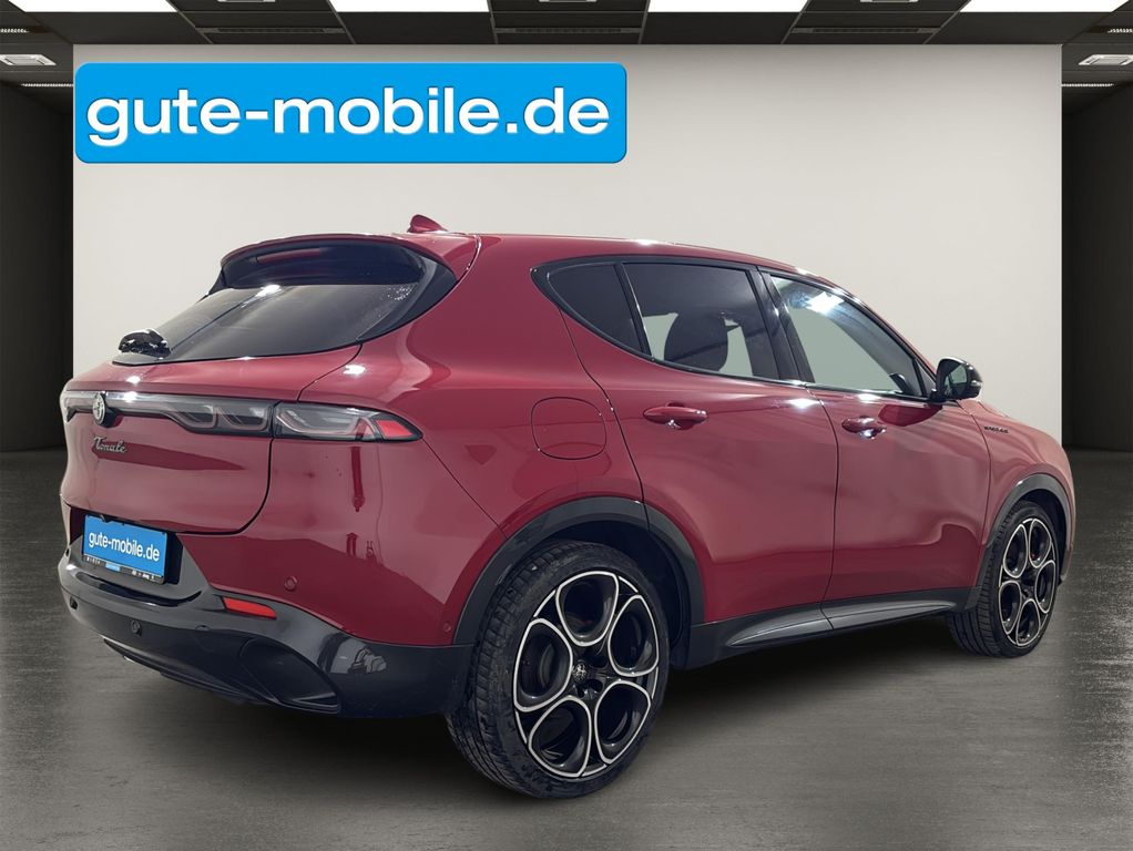Alfa Romeo Tonale 2022 г. Красный, пробег 55900 км