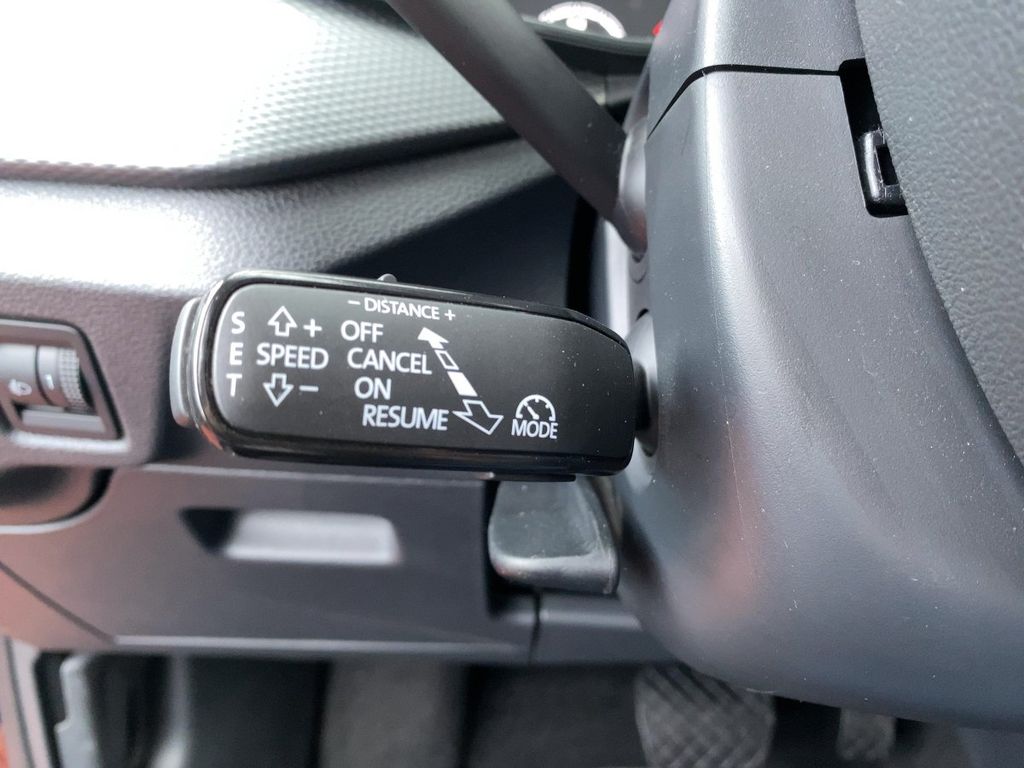 Skoda Scala 2023 г. Чёрный, пробег 57095 км