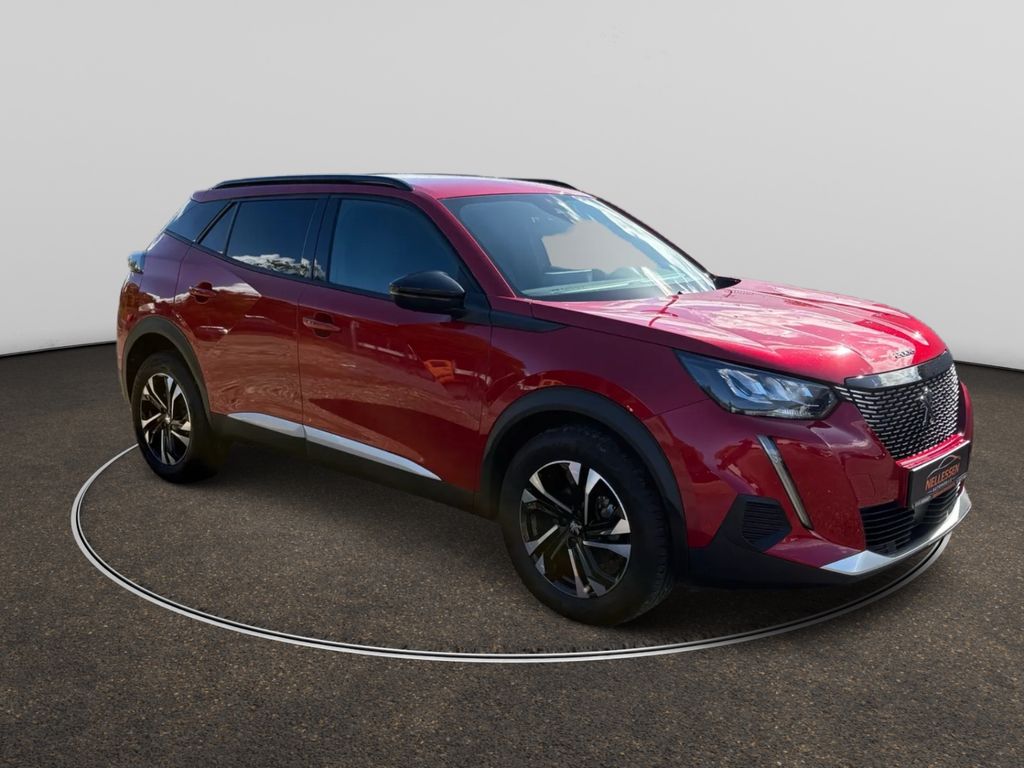 Peugeot 2008 2023 г. Красный, пробег 44000 км