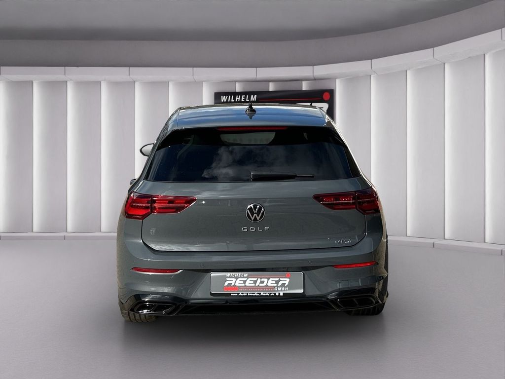 Volkswagen Golf 2024 г. Серый, пробег 43331 км