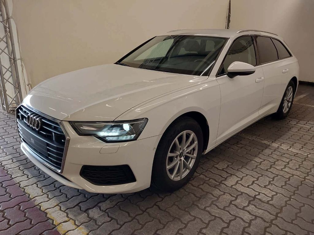 Audi A6 2023 г. Белый, пробег 42500 км