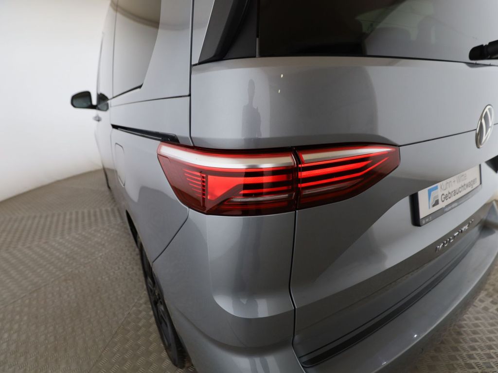 Volkswagen T7 MULTIVAN 2024 г. Серебристый, пробег 50802 км