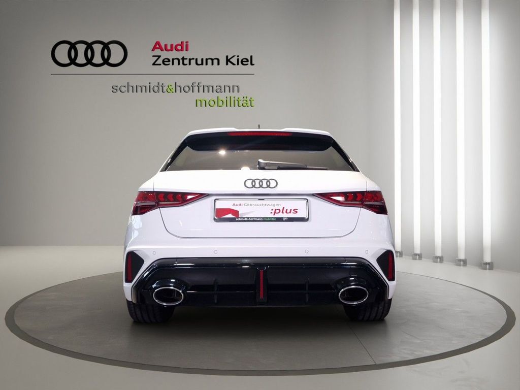 Audi RS3 2025 г. Белый, пробег 29400 км