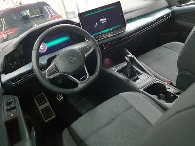 Volkswagen Golf 2026 г. Чёрный, пробег 24820 км