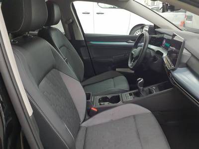Volkswagen Golf 2026 г. Чёрный, пробег 24820 км