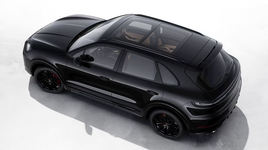 Porsche Cayenne 2023 г. Чёрный, пробег 40900 км
