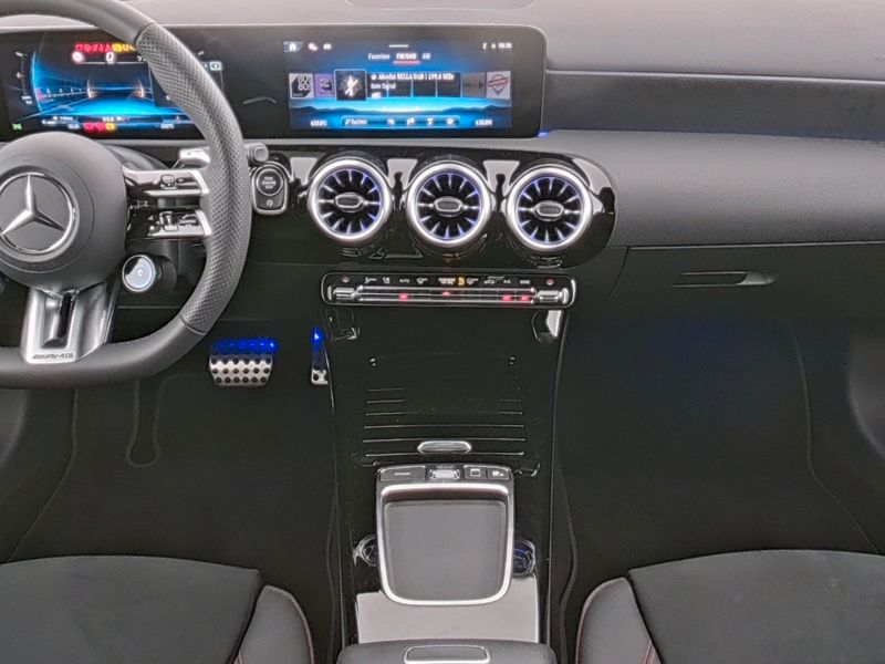 Mercedes-Benz A 45 AMG 2025 г. Чёрный, пробег 14472 км