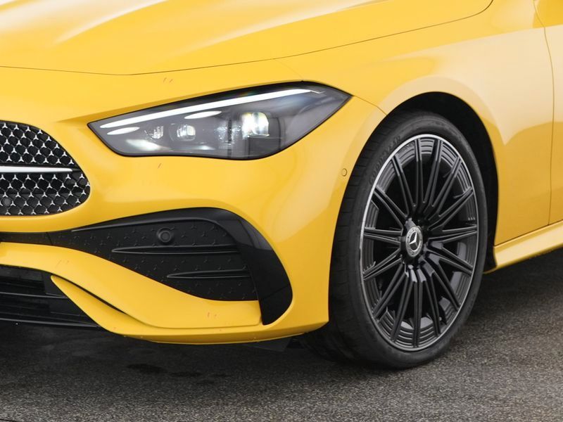 Mercedes-Benz CLE 300 2025 г. Жёлтый, пробег 22847 км