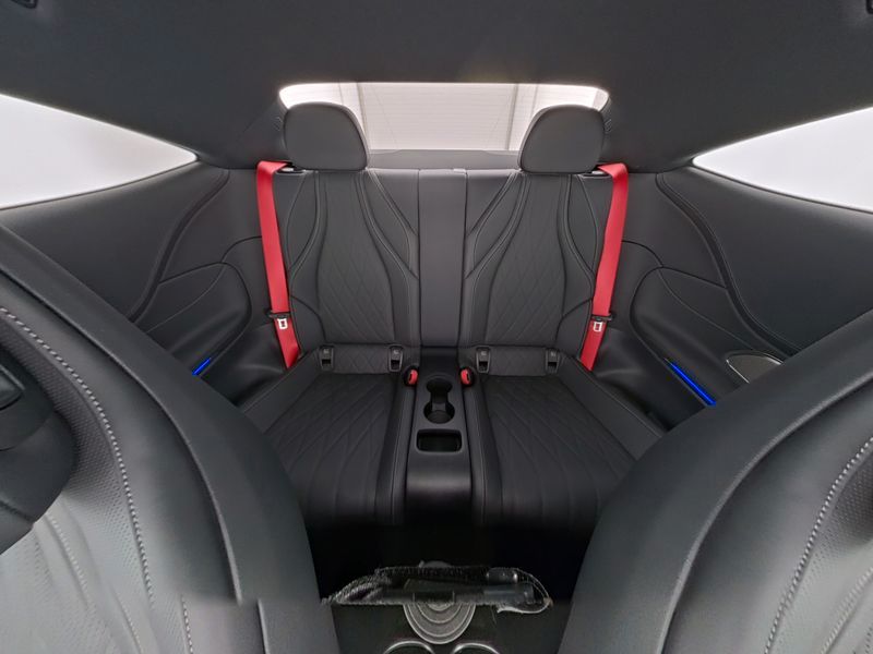 Mercedes-Benz CLE 300 2025 г. Жёлтый, пробег 22847 км