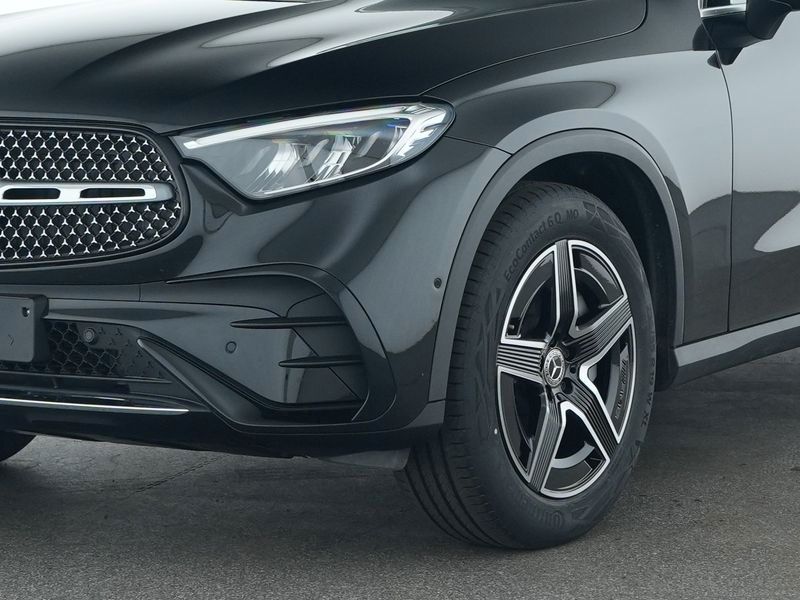 Mercedes-Benz GLC 220 2026 г. Чёрный, пробег 19504 км