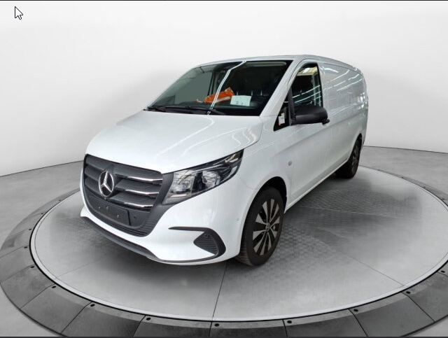 Mercedes-Benz Vito 2025 г. Белый, пробег 40400 км