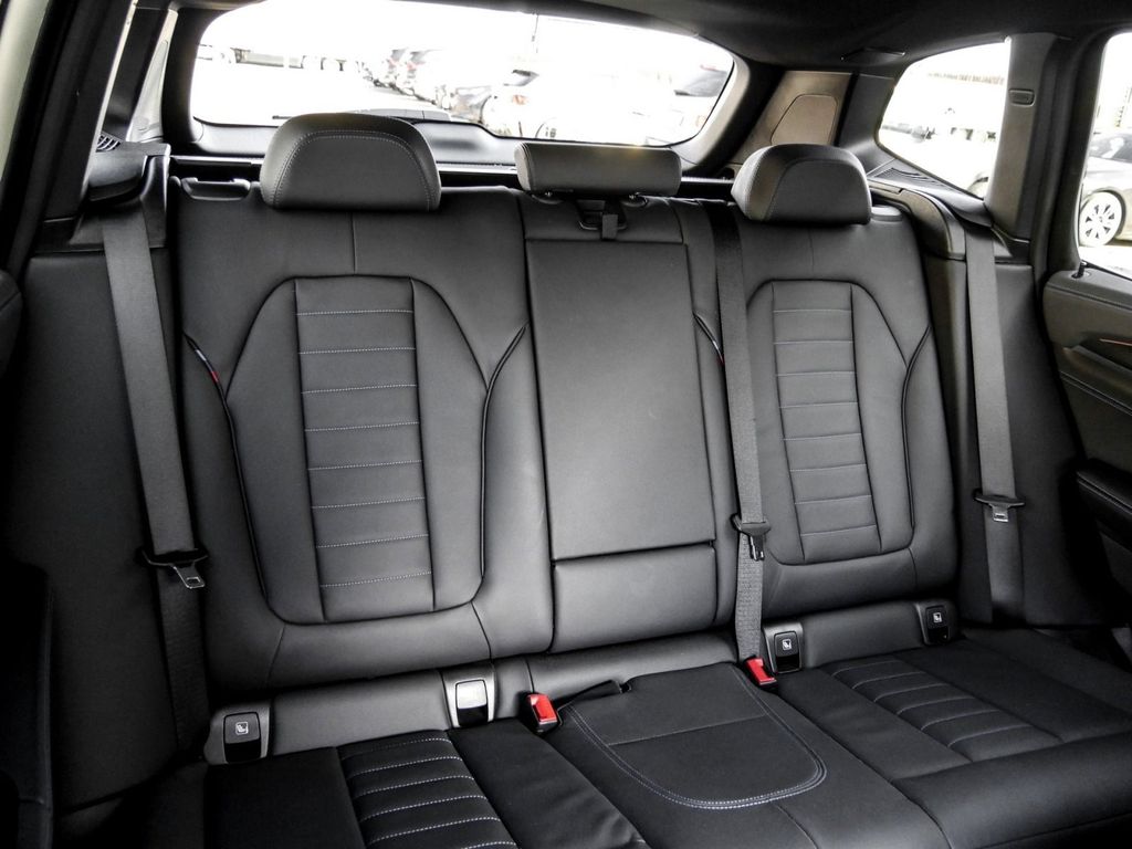 BMW X3 2023 г. Чёрный, пробег 30042 км