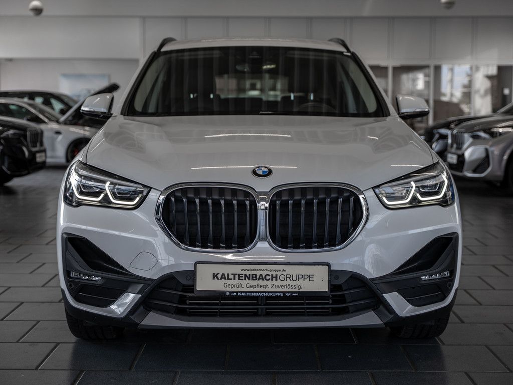 BMW X1 2022 г. Белый, пробег 50914 км