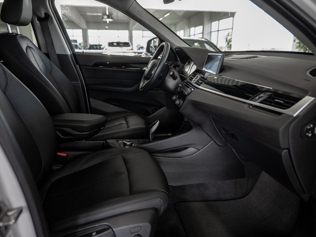 BMW X1 2022 г. Белый, пробег 50914 км