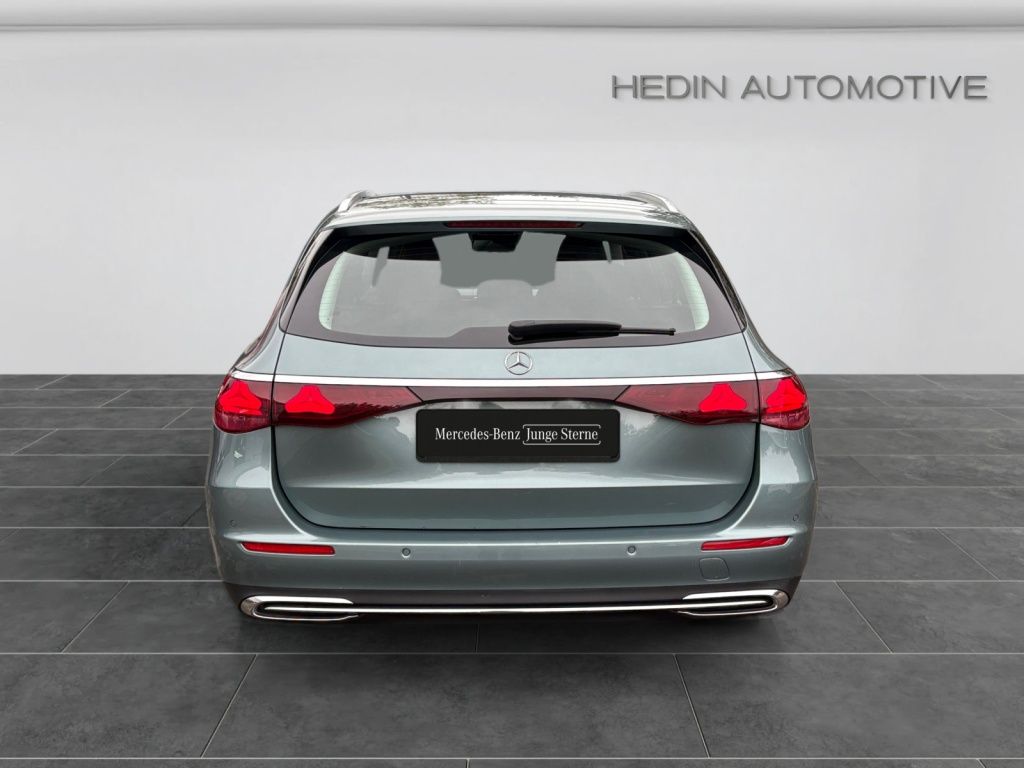 Mercedes-Benz E 200 2025 г. Серебристый, пробег 49990 км