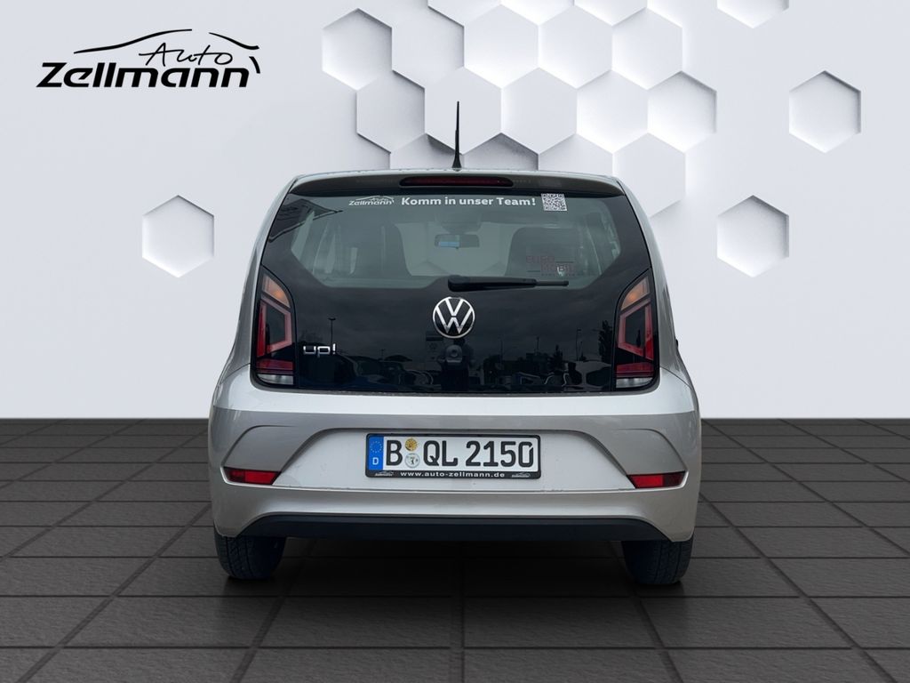 Volkswagen up! 2021 г. Серебристый, пробег 38500 км
