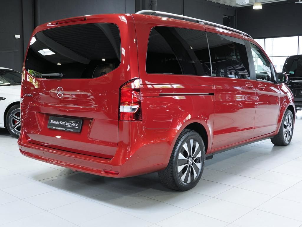Mercedes-Benz V 250 2024 г. Красный, пробег 18947 км