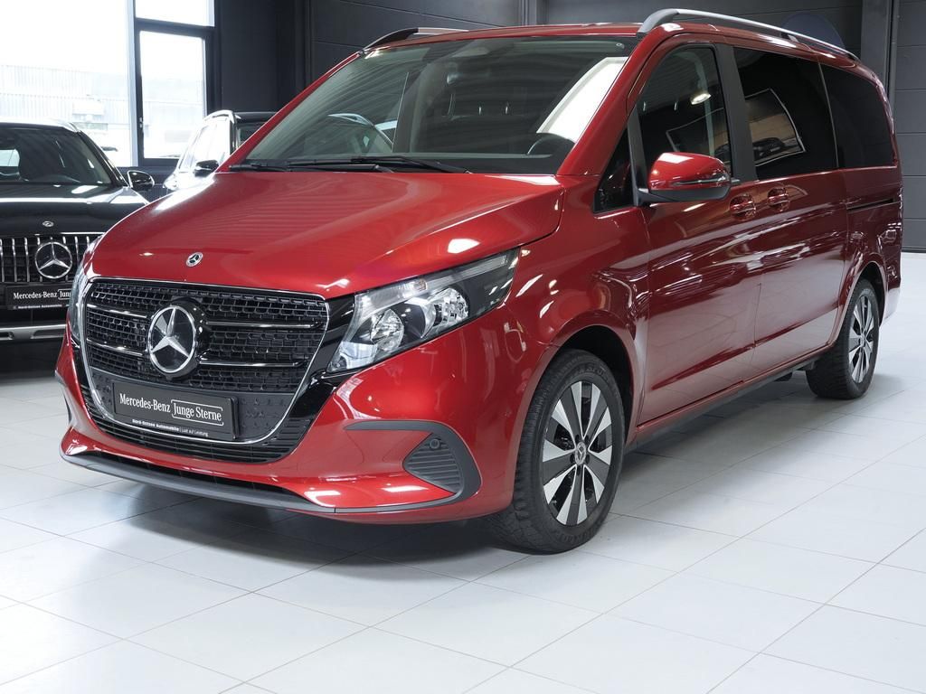 Mercedes-Benz V 250 2024 г. Красный, пробег 18947 км