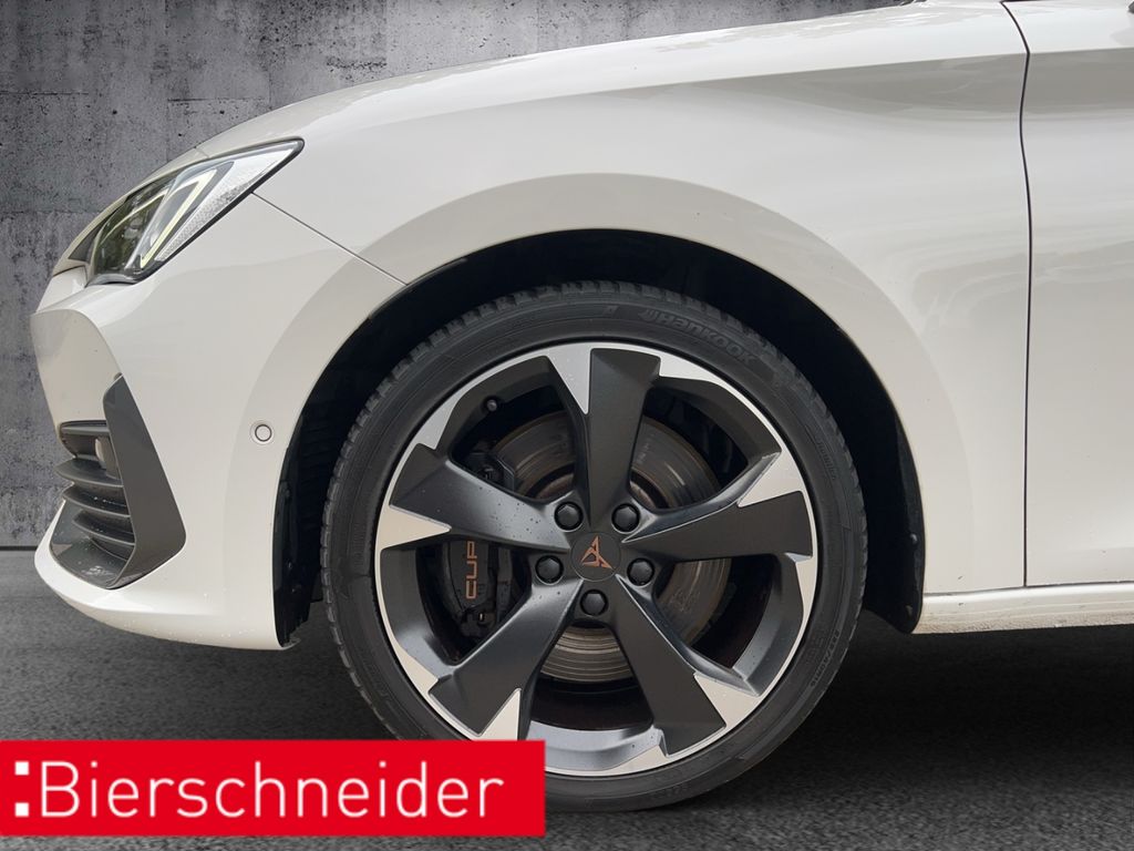 Cupra Leon 2023 г. Белый, пробег 49810 км