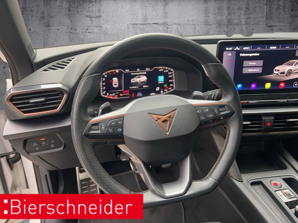 Cupra Leon 2023 г. Белый, пробег 49810 км