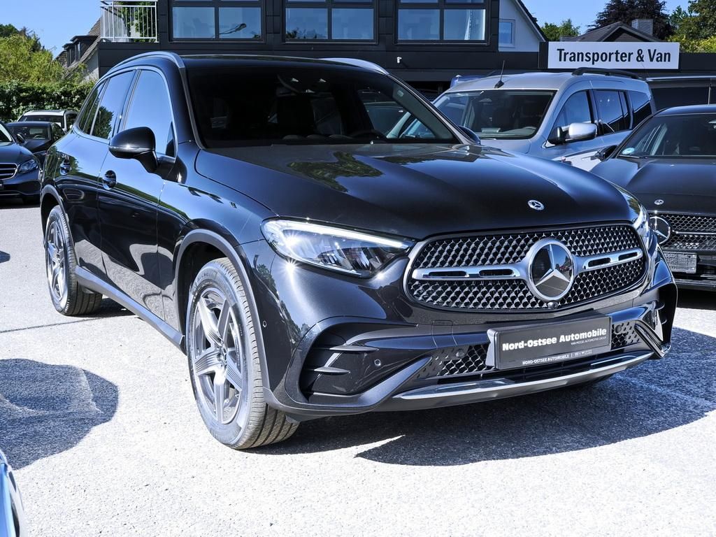 Mercedes-Benz GLC 300 2025 г. Чёрный, пробег 14743 км