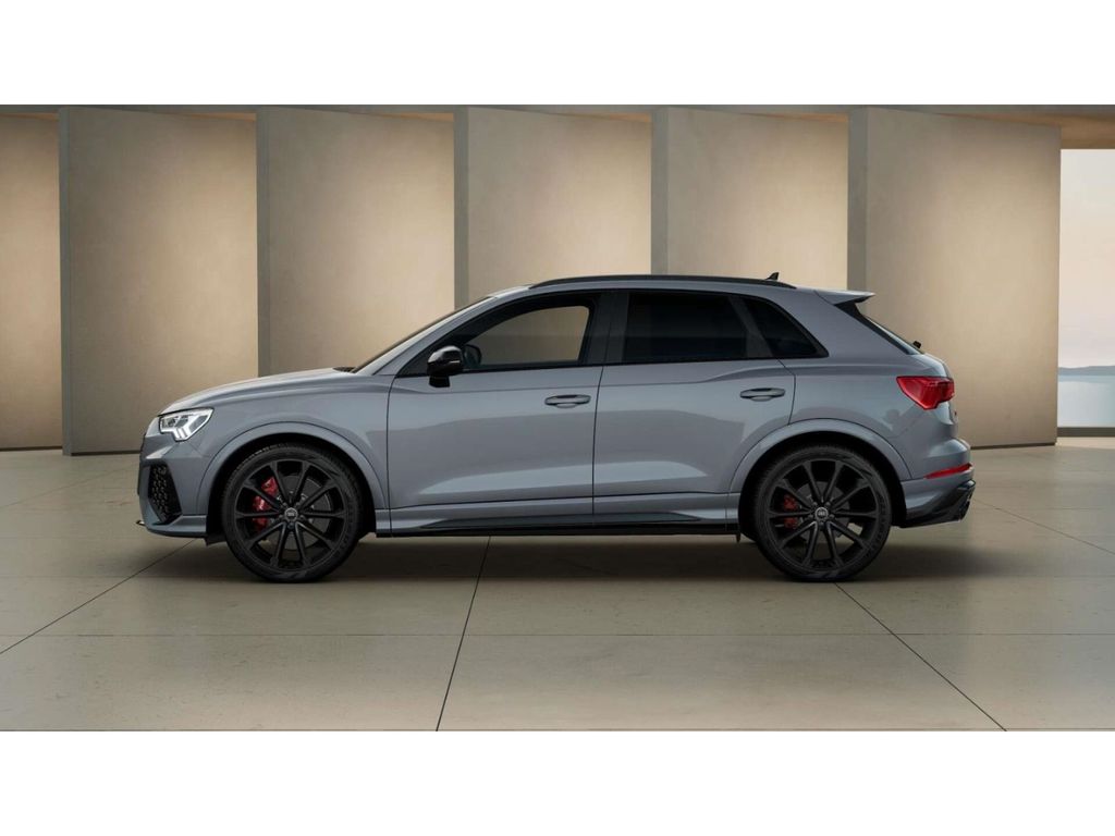 Audi RSQ3 2024 г. Серый, пробег 14831 км