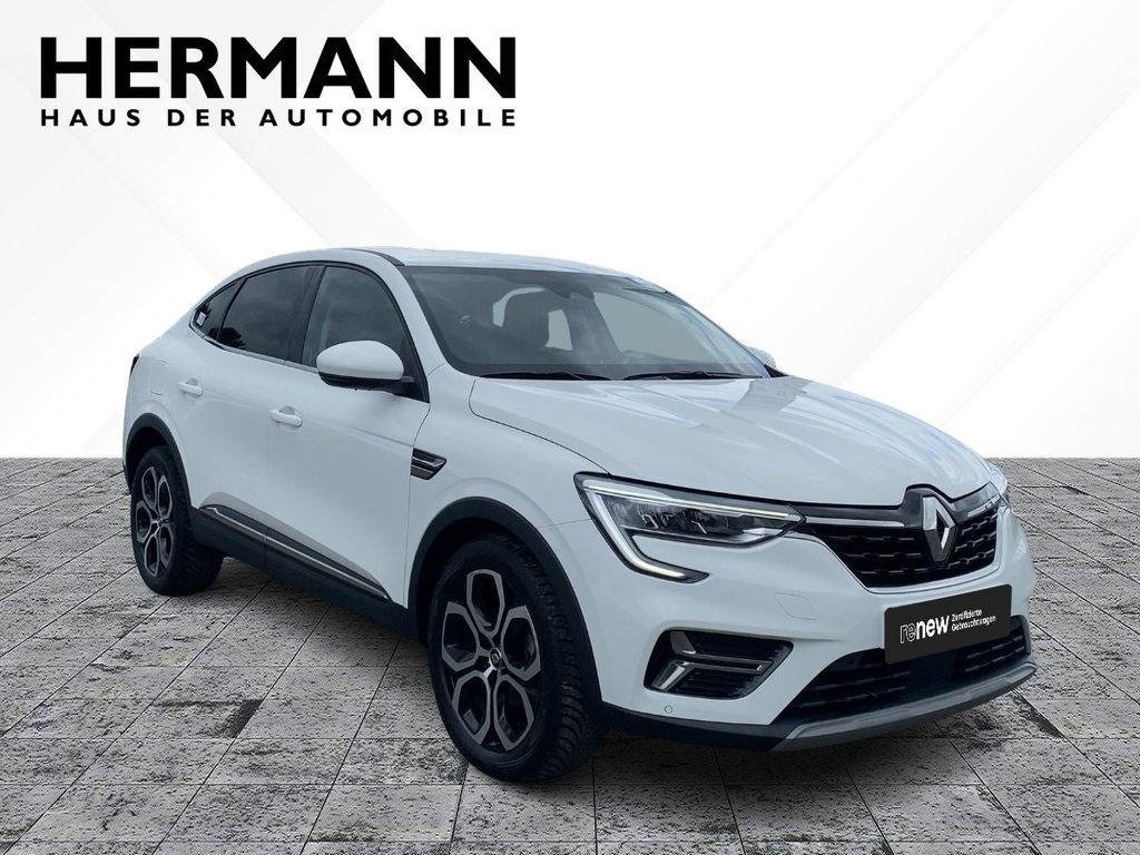Renault Arkana 2023 г. Белый, пробег 39019 км