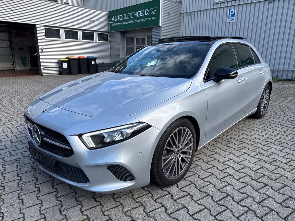 Mercedes-Benz A 200 2021 г. Серебристый, пробег 40742 км