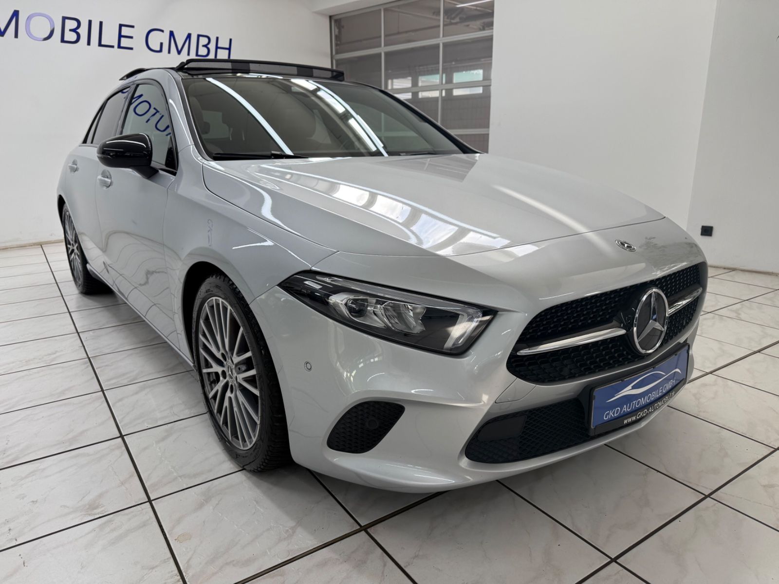 Mercedes-Benz A 200 2021 г. Серебристый, пробег 40742 км
