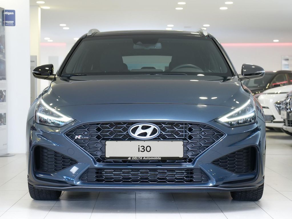Hyundai i30 2024 г. Синий, пробег 28762 км